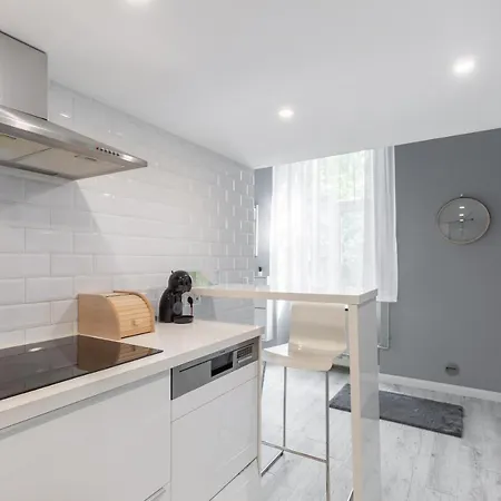 Ny18 Nyar Apartment *