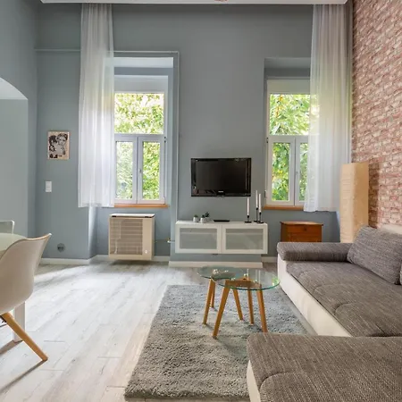 Ny18 Nyar Апартаменты Будапешт