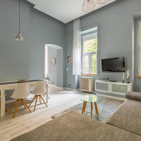 Ny18 Nyar Апартаменты *