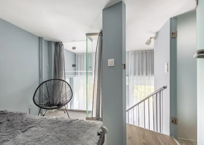 Ny18 Nyar Будапешт